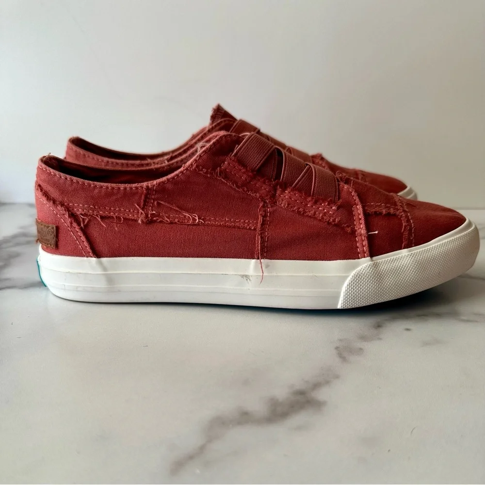 Blowfish Malibu Marley Slip-On Sneakers (8M) - Picture 3 of 9